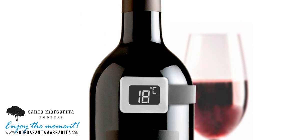 ¿Conoces la temperatura recomendada para cada tipo de vino?  Bodega Santa Margarita - Vino Azul - Pasion Blue